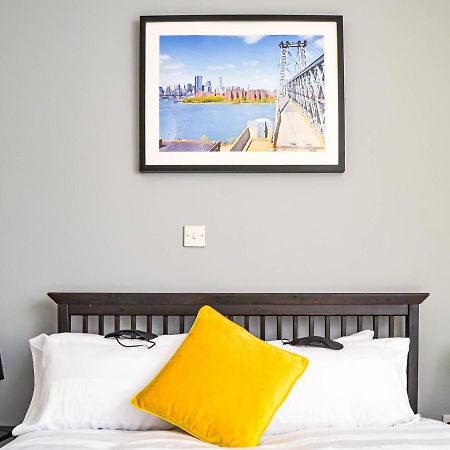 The Ella Fitzgerald - Modern 2 Bedroom Apartment, Super Close To City Centre Cardiff Eksteriør bilde